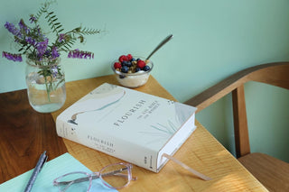 Flourish: The NIV Bible for Women, Hardcover, Multi-Color/Cream, Comfort Print