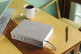 The Jesus Bible, NIV Edition, Cloth Over Board, Gray Linen, Comfort Print